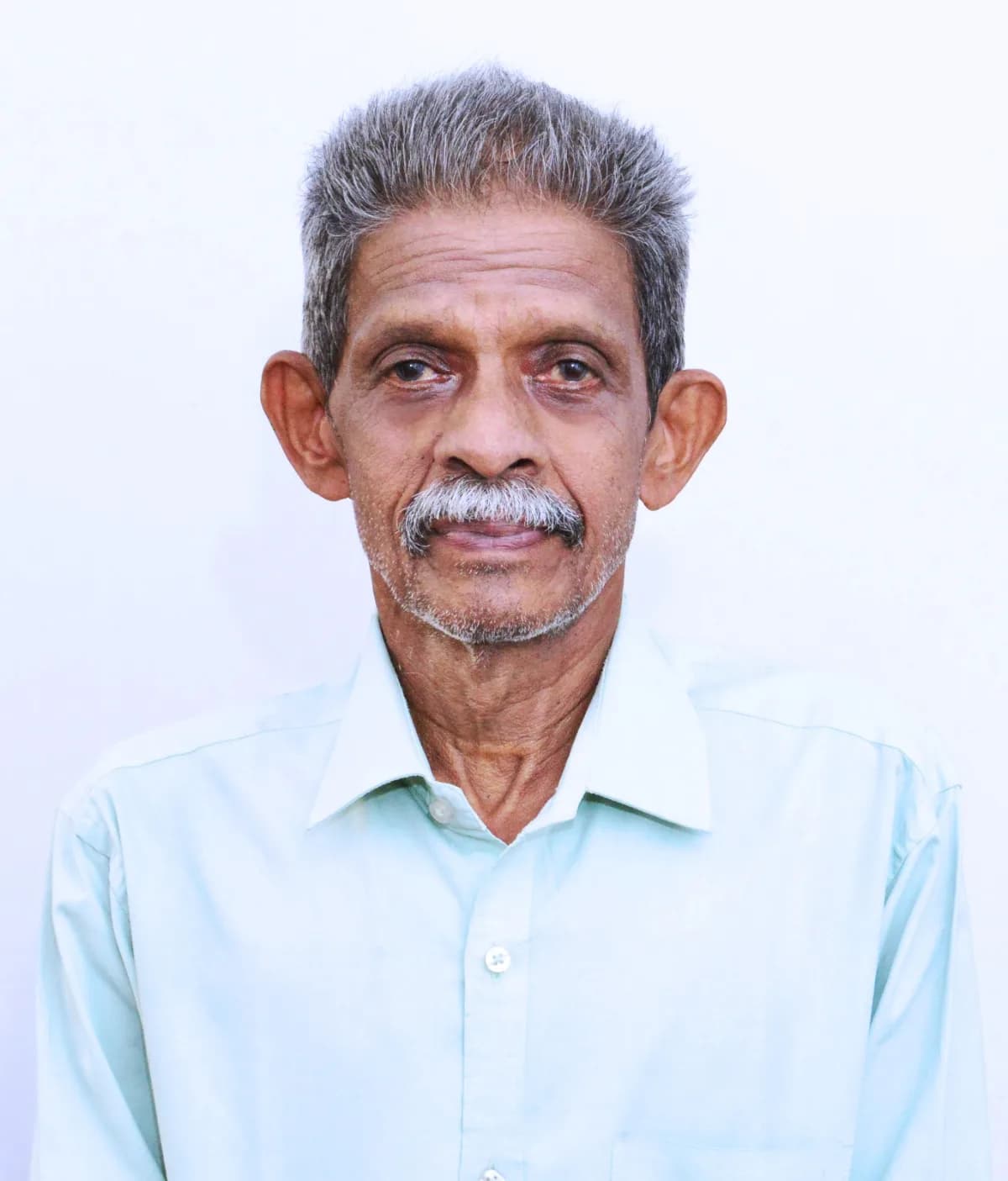 ആർപ്പുക്കര കൊല്ലംപറമ്പിൽ ചാക്കോ മാത്യു (തങ്കച്ചൻ 64) നിര്യാതനായി*