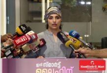 അൻസിബ ഹസ്സൻ്റെ പരാതി; നടന്നത് ആസൂത്രിത നീക്കം; ഗൂഢാലോചന സംശയിക്കുന്നുവെന്ന് അമ്മ പ്രസിഡൻ്റ് ശ്വേത മേനോൻ