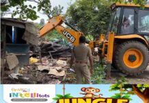 ഓപ്പറേഷൻ തൂഫാൻ; ഇടുക്കിയില് ലഹരി വില്പന നടത്തിയ വഴിയോര കച്ചവടം നടത്തുന്ന കട പൊളിച്ചു നീക്കി പൊലീസ്