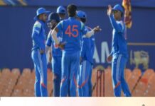 ത്രിരാഷ്ട്ര പരമ്പരയില് ശ്രീലങ്കയെ തോൽപ്പിച്ച് ഇന്ത്യ എക്ക് ഉജ്ജ്വല ജയം